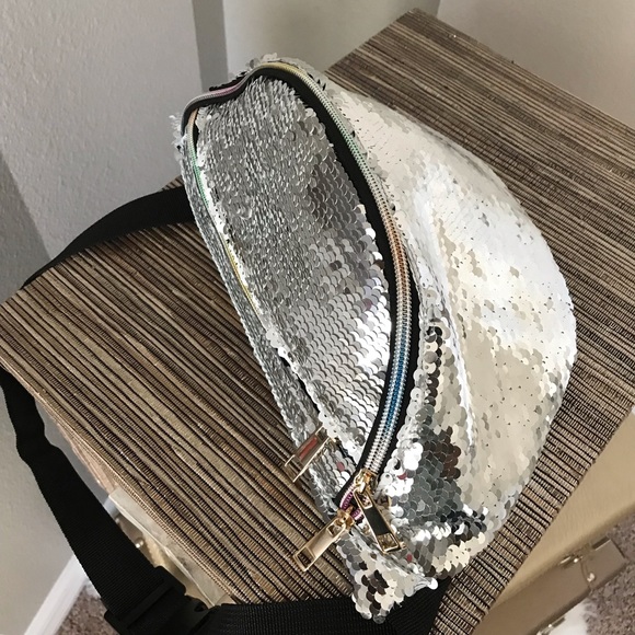 🌸4XHP🌸Sequins Fannypack Oversized - Picture 4 of 5